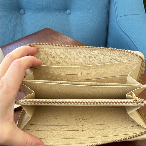 Louis Vuitton Damier Azur Canvas Wallet - Picture 2 of 5